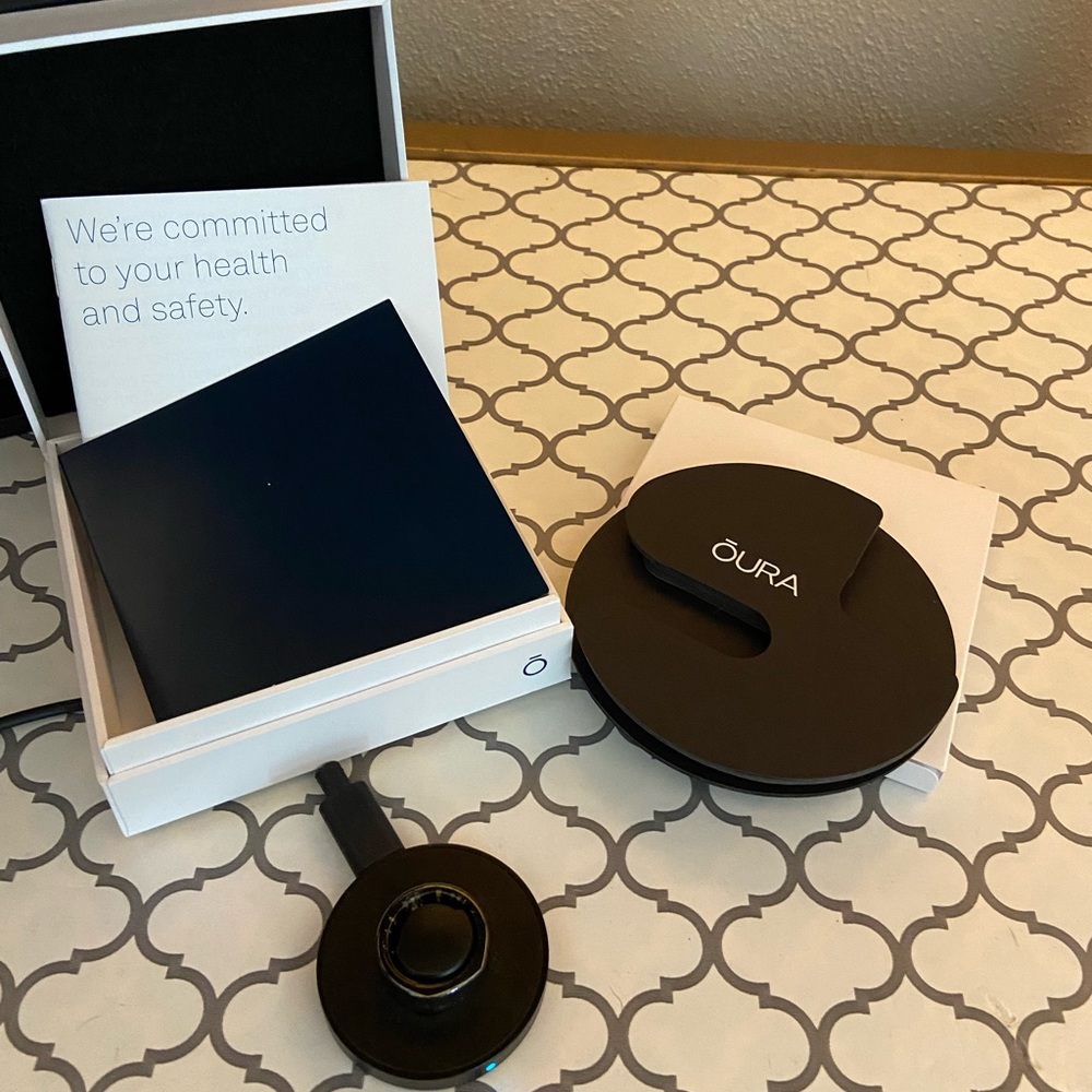 Black Oura heritage ring generation 3 size 7